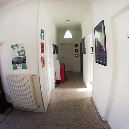 Train Station Airport Guest house Bergamo