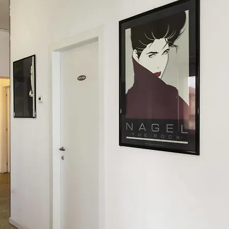 Train Station Airport Guest house 2*